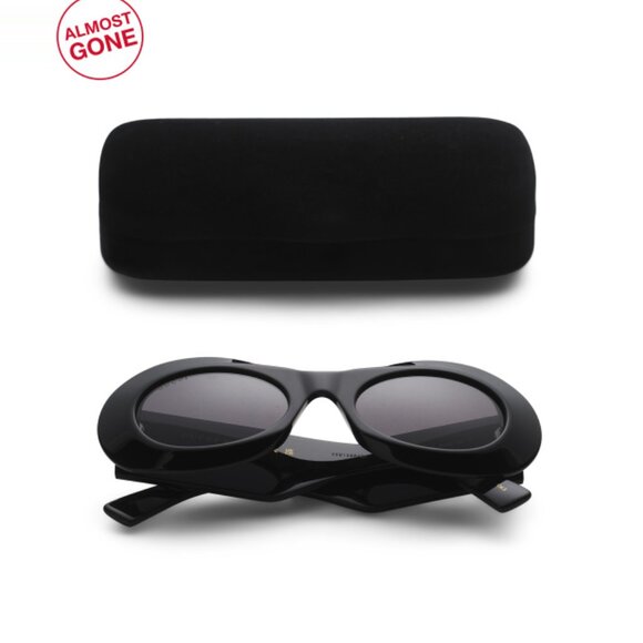GUCCI Black 51mm Round Sunglasses - Picture 1 of 2